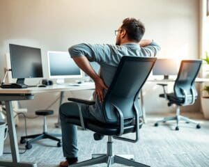 Was hilft gegen Rückenschmerzen im Büro?